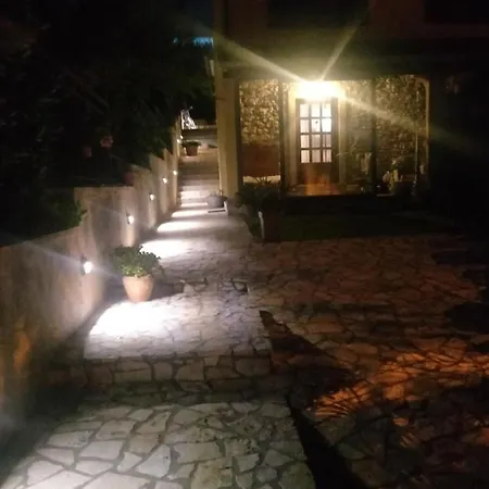 Oliva - Free Parking Apartmán Pula