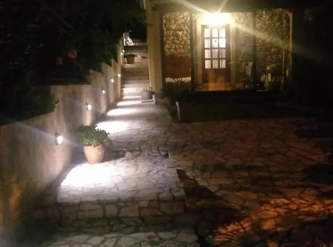 Oliva - Free Parking Lejlighed Pula