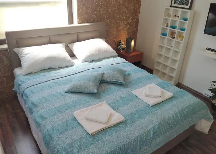 Oliva - Free Parking Πούλα